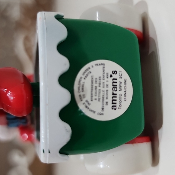 Vintage Amram's Kringle Treats Santa pull back toy Russ Berrie - Picture 11 of 11